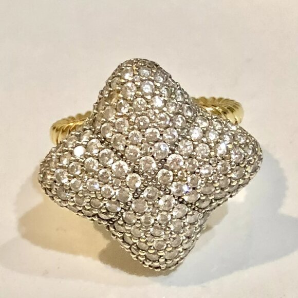 7500 - David Yurman Quatrefoil 18k Diamond Ring - Picture 1 of 4
